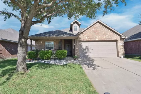 12141 Long Stone Dr, Burleson, TX 76028