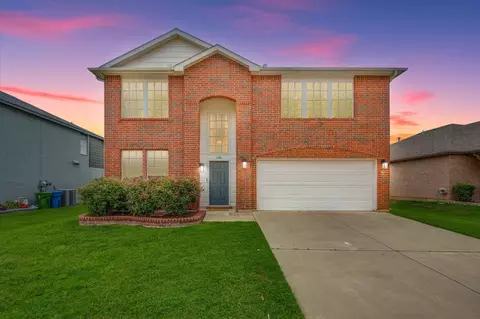 1316 Riverside Rd, Roanoke, TX 76262