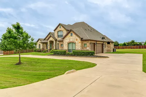 7070 Dillon Cir, Midlothian, TX 76065