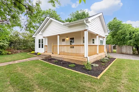 400 E Nelson St, Denison, TX 75021