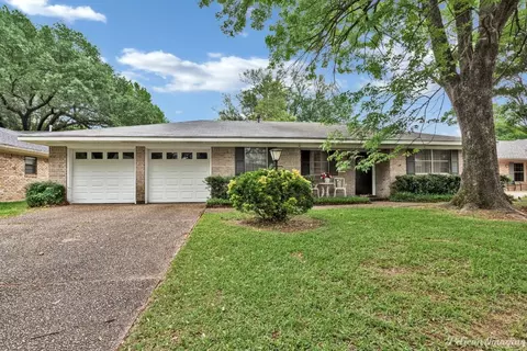 6139 Gaylyn Dr, Shreveport, LA 71105
