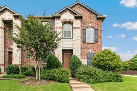 4249 Swan Forest Dr #A, Carrollton, TX 75010
