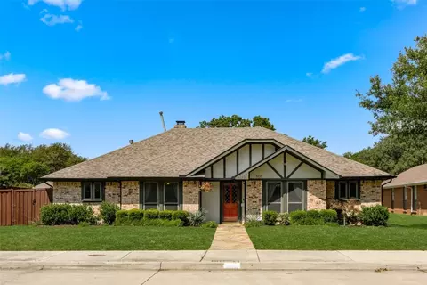 3705 Bishop Hill Dr, Carrollton, TX 75007