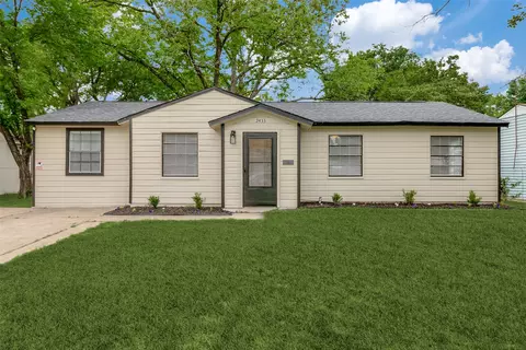 2433 Oates Dr, Dallas, TX 75228