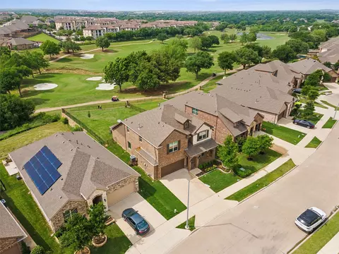 5821 Backshore Dr, Fort Worth, TX 76137