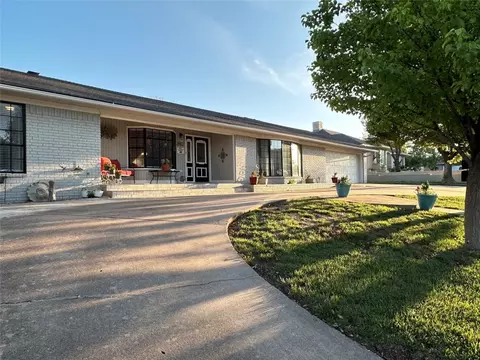 2602 33rd St, Snyder, TX 79549