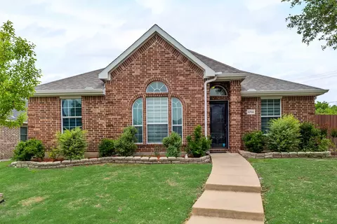 6705 Bright Ct, Garland, TX 75043