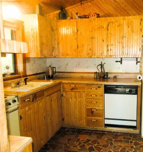 Kitchen - 601 Our Rd, Perrin, TX 76486 photo 2 of 2