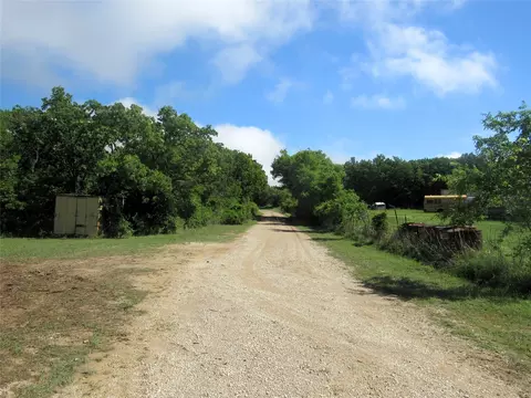 Exterior - 601 Our Rd, Perrin, TX 76486 photo 5 of 6