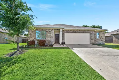2312 Agate Ln, Glenn Heights, TX 75154