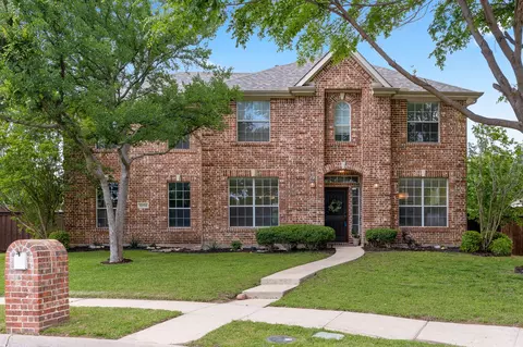 10708 Spring Lake Rd, Frisco, TX 75035