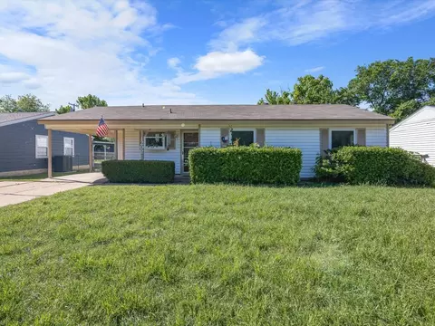 1202 W Burnett St, Ennis, TX 75119