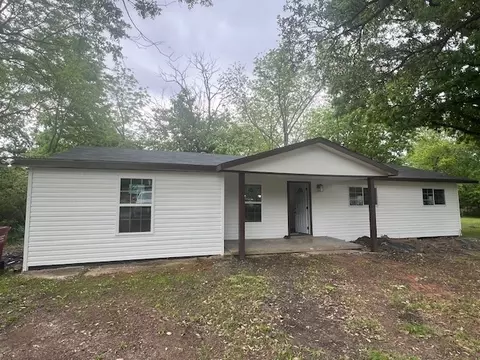 148 Jeffus, Deport, TX 75435