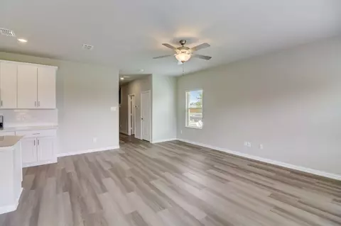 803 Mckenna Dr, Lowry Crossing, TX 75069