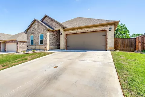 960 Ben Dr, Springtown, TX 76082 photo 2
