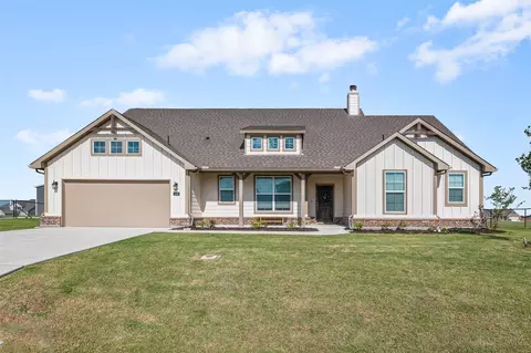206 Meadow Vista Dr, Rhome, TX 76078