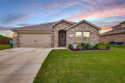 1016 Euston St, Denton, TX 76209
