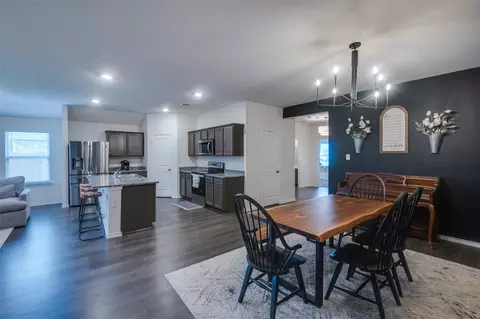 Dining - 1016 Euston St, Denton, TX 76209 photo 3 of 3