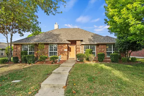 1483 Red Wolf Dr, Rockwall, TX 75087