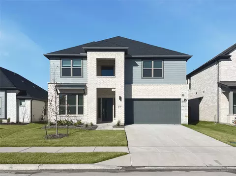 649 Huckleberry Dr, Lavon, TX 75166