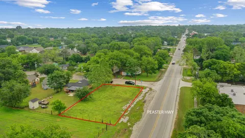 1301 Oliver St, Weatherford, TX 76086