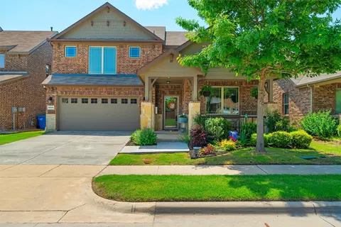 2310 Marigold Dr, Rowlett, TX 75089