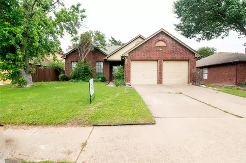 6744 Mountain Cedar Ln, Dallas, TX 75236