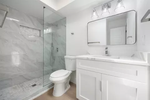 Bath - 2713 Baylor Dr, Rowlett, TX 75088 photo 1 of 2