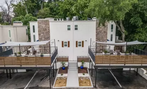 2213 Park Hill Dr, Fort Worth, TX 76110