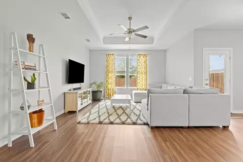 703 Liner Ln, Rockwall, TX 75087