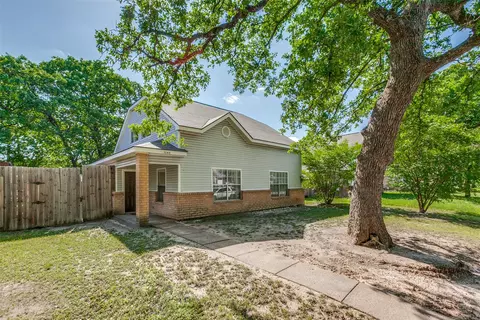 1040 Burlywood Dr, Dallas, TX 75217