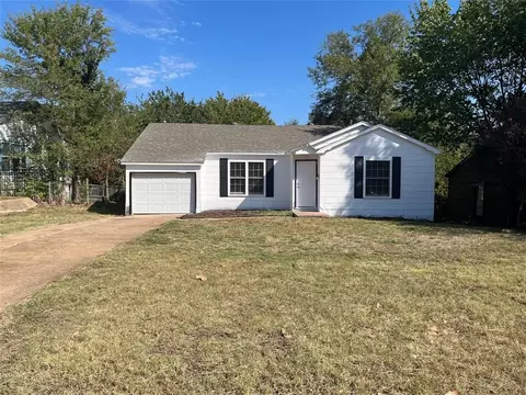 1313 W Shepherd St, Denison, TX 75020