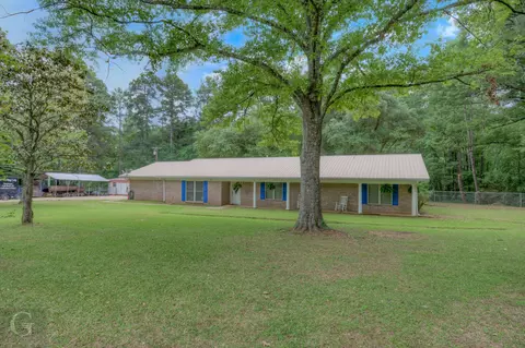 1506 Regina St, Mansfield, LA 71052