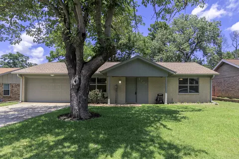 1700 Tyler Ave, Euless, TX 76040