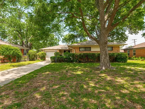 602 Sherwood Dr, Richardson, TX 75080