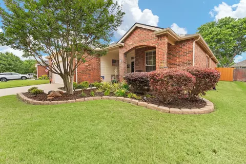 8424 Ram Ridge Rd, Fort Worth, TX 76137