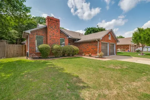6923 Rolling Creek Ln, Dallas, TX 75236