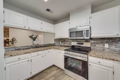 205 Juniper Dr, Arlington, TX 76018 photo 10
