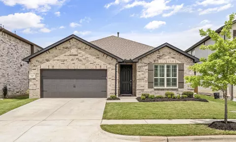 1457 Pleasant Knoll Trl, Aubrey, TX 76227