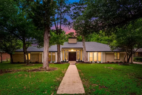 5237 Mona Ln, Dallas, TX 75236