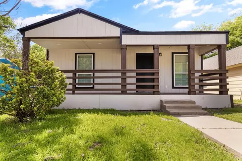 3512 Lipscomb St, Fort Worth, TX 76110