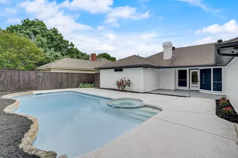 10115 Panther Ridge Trl, Dallas, TX 75243