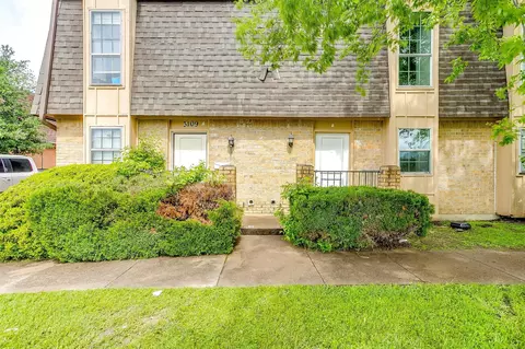 3109 Las Vegas Trl, Fort Worth, TX 76116