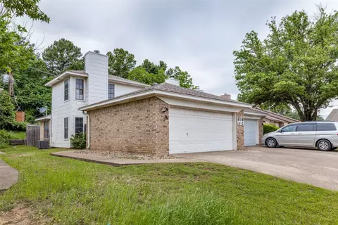 610 Starlinda Ct, Arlington, TX 76012
