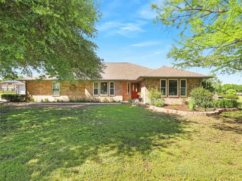 120 Belmont Ln, Van Alstyne, TX 75495