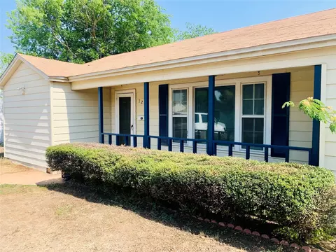726 E North 11th St, Abilene, TX 79601