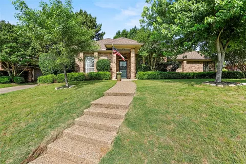 2629 Rollingshire Dr, Bedford, TX 76021