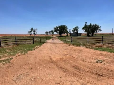 725 County Road 314, Rotan, TX 79546