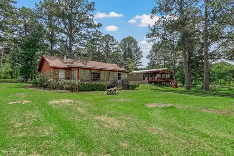 212 Pine St, Heflin, LA 71039 photo 2