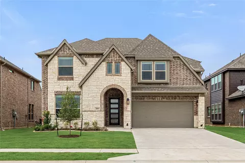 1053 Snowy Owl Dr, Alvarado, TX 76009